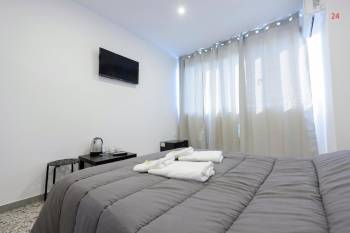 Deluxe Double Room4