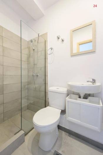 Deluxe Double Room5