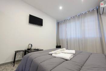 Deluxe Double Room4