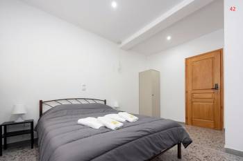 Deluxe Triple Room6