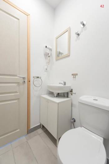 Deluxe Triple Room7