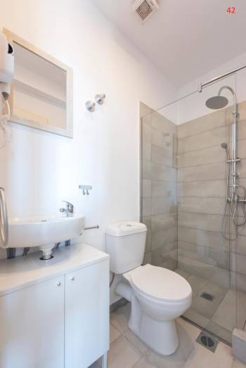 Deluxe Triple Room8