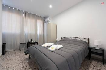 Deluxe Double Room6