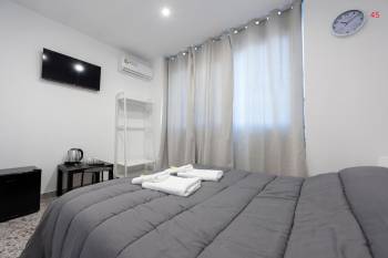 Deluxe Double Room4